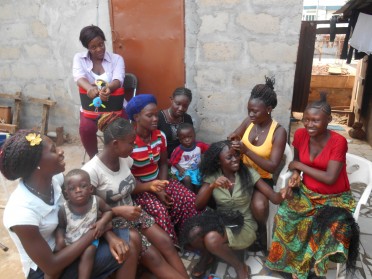 Bestuur Mabels Cottage op bezoek in Freetown Bestuur Mabels Cottage op bezoek in Freetown